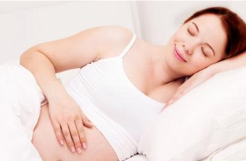 怀孕初期胸部胀痛，揭示女性身体的重要信息