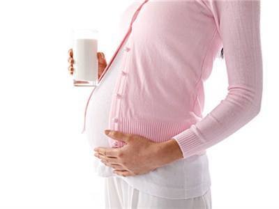 大龄怀孕会有一些症状，有必要采取一些预防措施