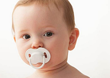 宝宝的龋齿症状是怎么回事？