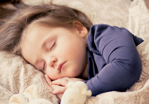 新生儿突然变得嗜睡是什么原因？