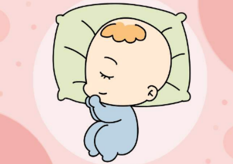 月子里的宝宝睡觉时侧躺好还是平躺好？