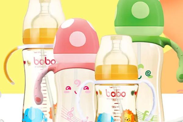 乐儿宝奶瓶不仅质量好而且优点多，安全可靠是优势之一