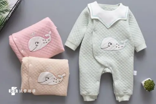 宝宝睡衣选人造棉还是纯棉？看完两种材料的区别后你就知道