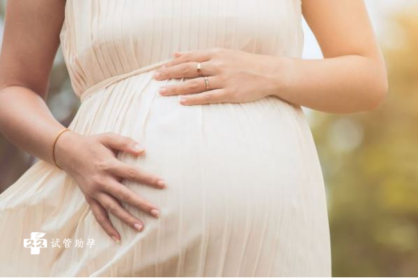 移植前3天同房了会怀孕吗？影响排卵期受孕的因素是什么？